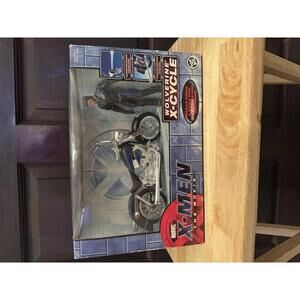 Marvel X-Men The Movie Wolverine X-Cycle Diecast Model with Action Figure